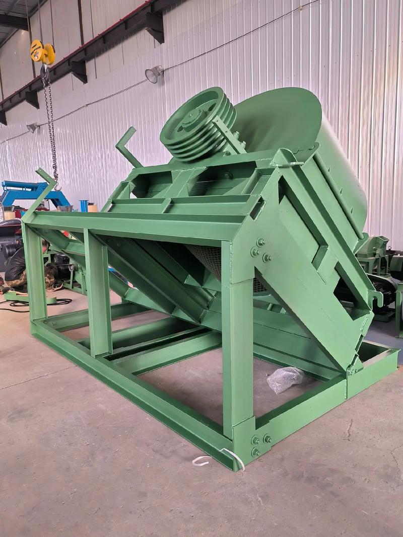 多功能木材粉碎機 深度解析菇木粉碎機（木屑粉碎機）